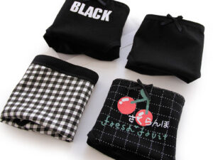 Black Cotton Cute Briefs Set Box Women
